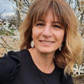 MENTEUR PETIT Marie Laure 